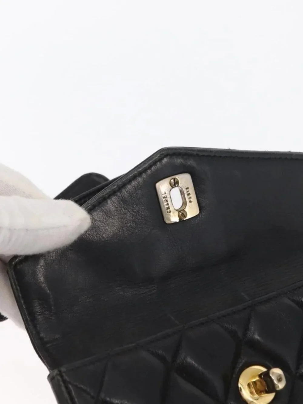 CHANEL Matelasse Waist bag Lamb Skin Black Gold CC Auth am10530
